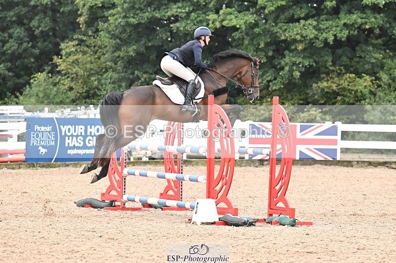 250917-131850-00637 - Cls 4 Newcomers and 1.10m Open