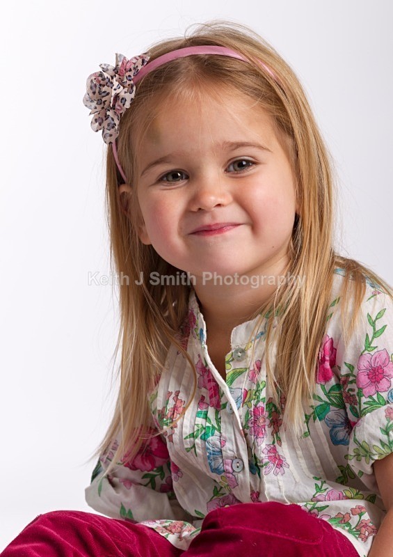 2KJS3464 - Portraiture