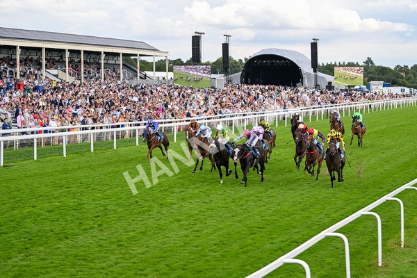 270724-Race 7-Finn Ironside-7609 - Race 7 5.40pm Sky Bet Extra Places Every Day Handicap