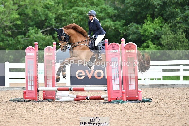 260523-100650-00212 - Cls 13 Clear Round 50cm