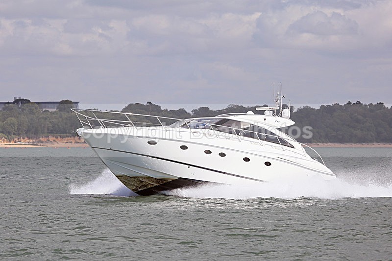 160806 FRESH START - PRINCESS V53 Y92A9973 - Motorboats - Hardtop