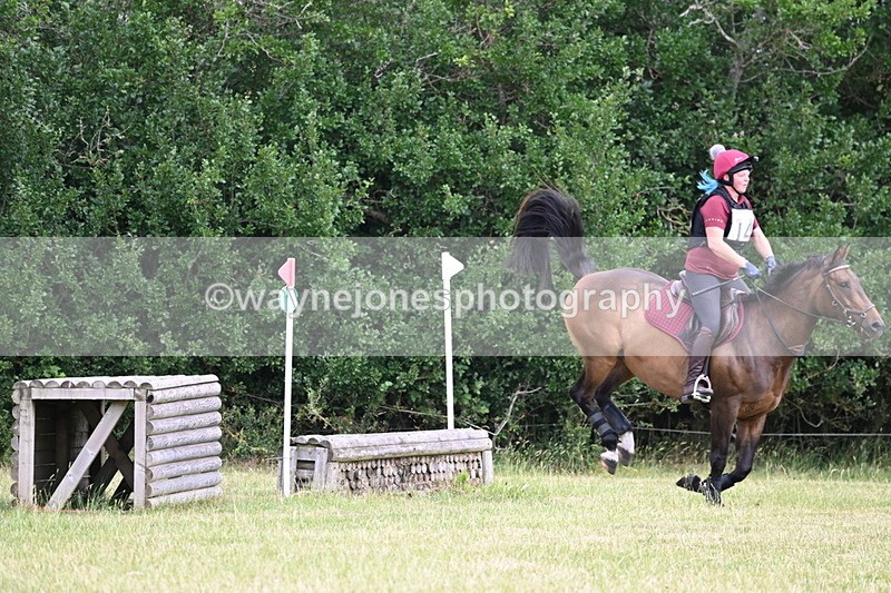 WJ6_6279 - 60cm XC Time 09:58 to 10:16