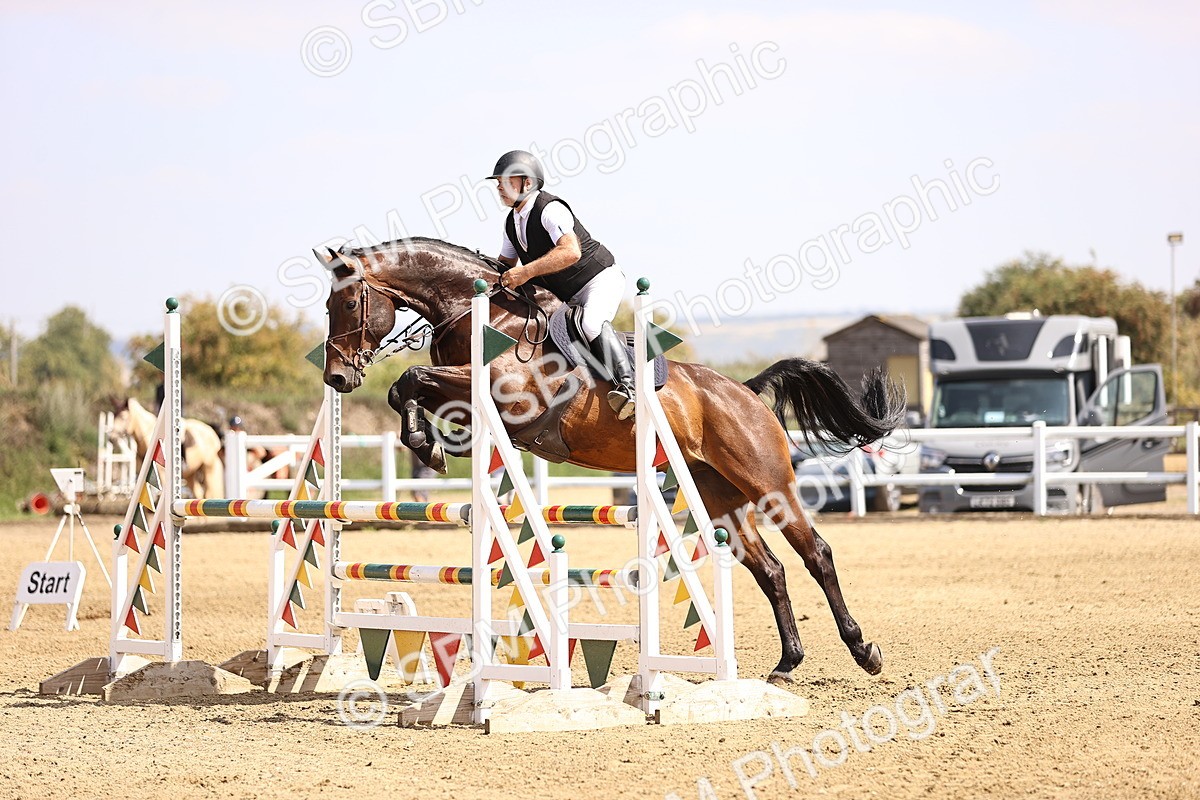 SBM_006696 - Class 12 - Amateur Championship Qualifier 1.05m