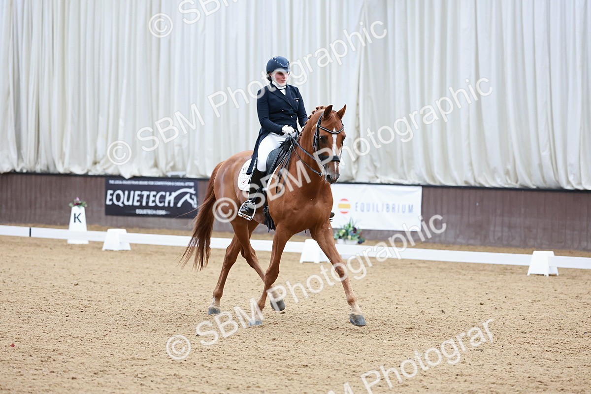 SBM_014008 - Class 4 - FEI INT I