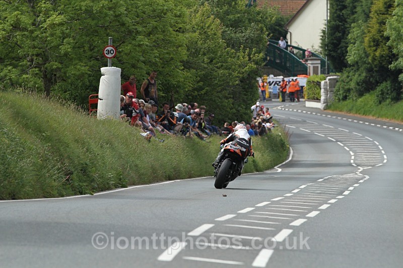 Maria Costello - Bennetts.co.uk Lightweight TT