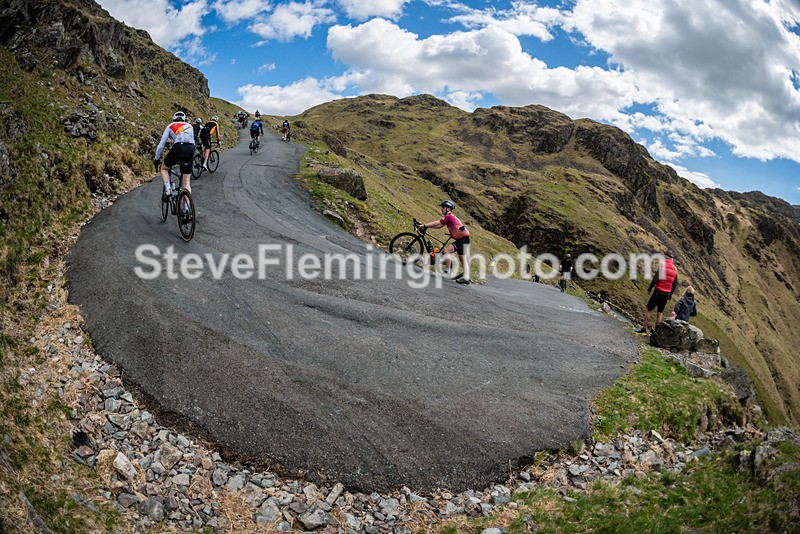135813 - Hardknott Hairpin 13.00 - 14.00