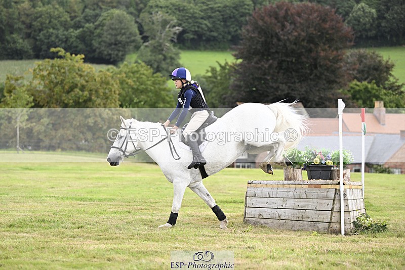 240825X-103007-31358 - 70cm XC 10.00 to 11.00