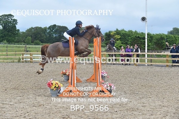 BPP_9566 - CLASS 19 SUN Winter/ Summer 128cm/ Winter/ Summer 138cm