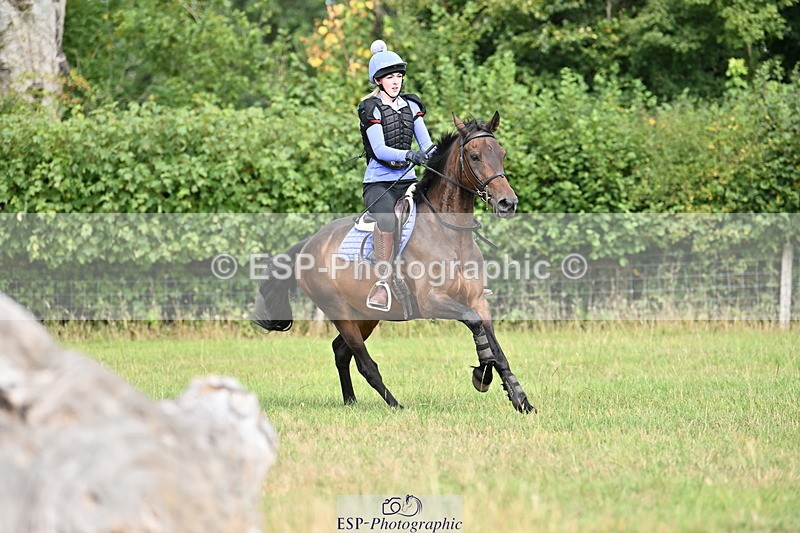 250821B-105950-00010 - Group A - Emily