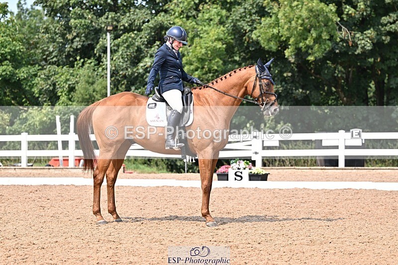 250816-142111-05335 - 142-Emma-Jane.BrownLord.in.Red