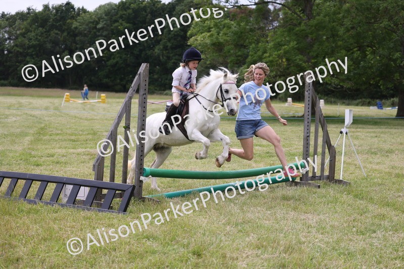 20260614-4350 - Class 25 - Horse and Hound Jumping