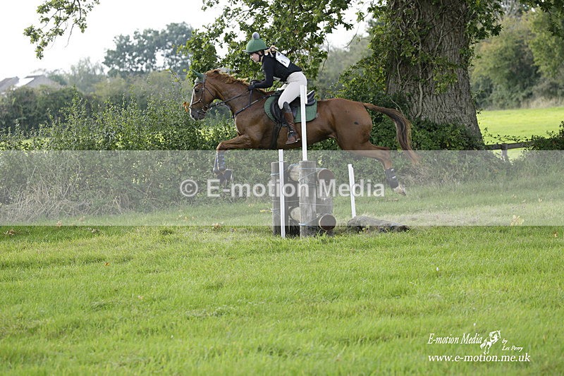  WWHT 171021 3168 - Intermediate (0.90m)  17/10/21