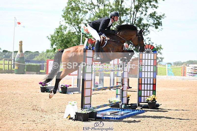 240718A-120226-04955 - Cls 1, 3 Star Small Tour 1.35m