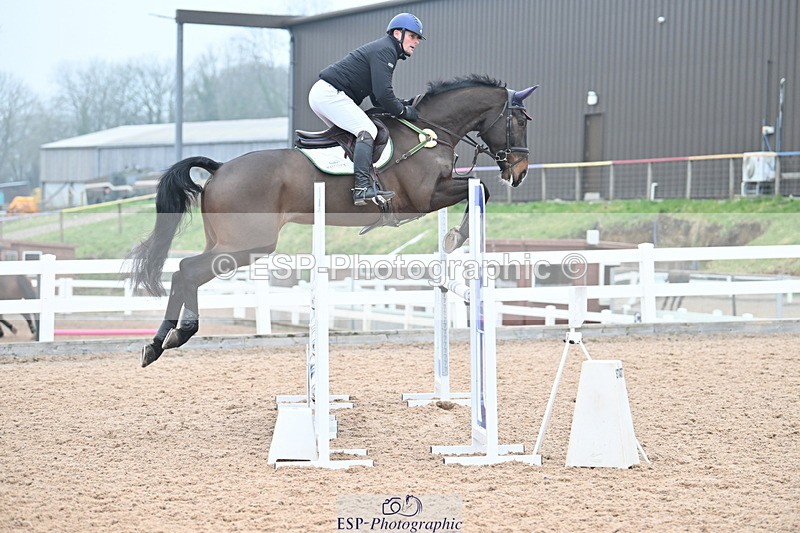 240113A-125302-02067 - Cls 12 Newcomers and 1.10m Open