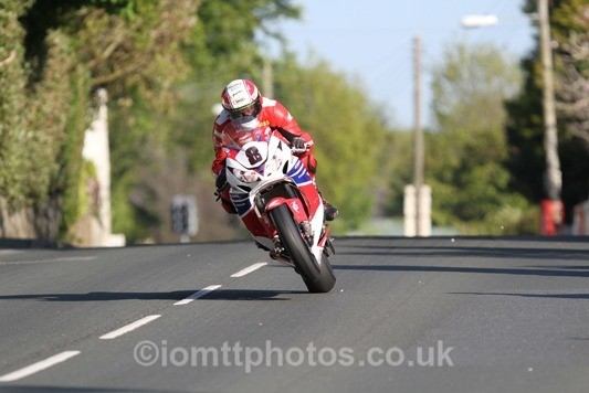 IMG_4618 - Thursday Practice  TT 2013