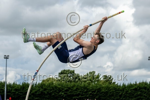 SIAB23-914085 - Field Male Set Two