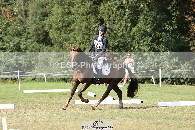 250823A-161735-33380 - PC80 Ride Off