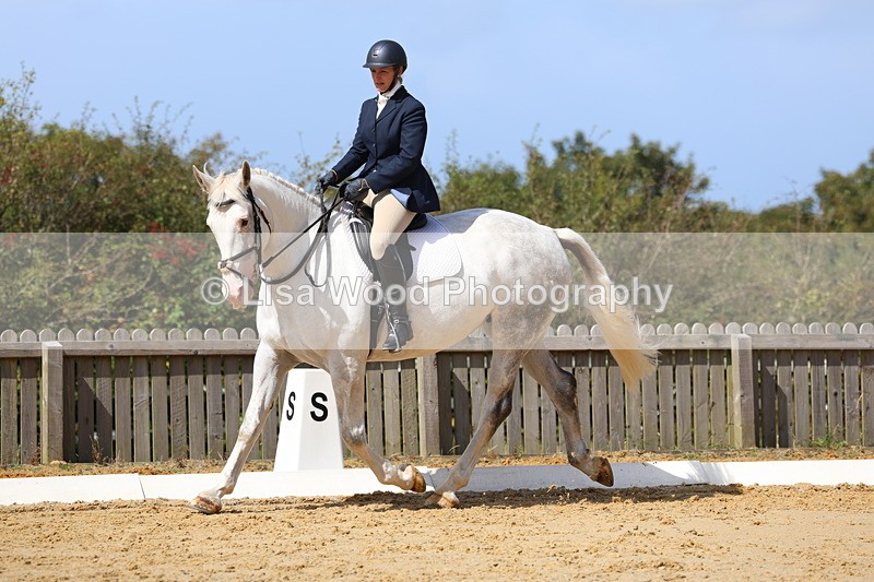 3E7A3736 - Class 8: Novice 6 Section A Championship