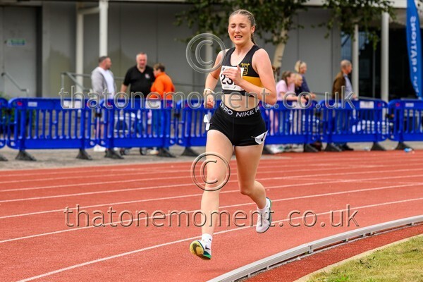 Age25SUN-910184 - Track Female Set Two