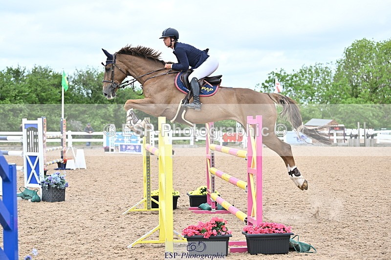 240523A-125605-01842 - Cls 4 Snr 1.20m Open