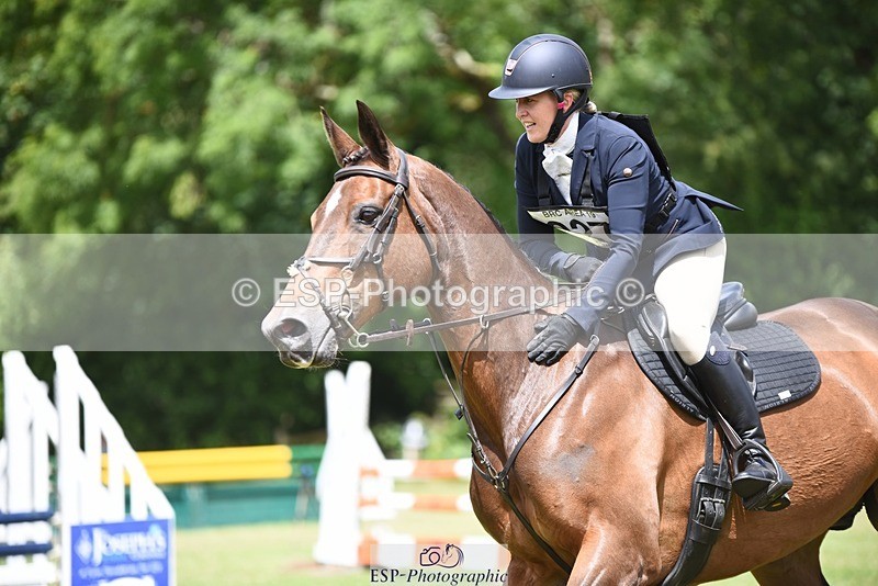 240630-121342-00669 - 927-Jen_Unwin-Hun_Ros_Tolketna