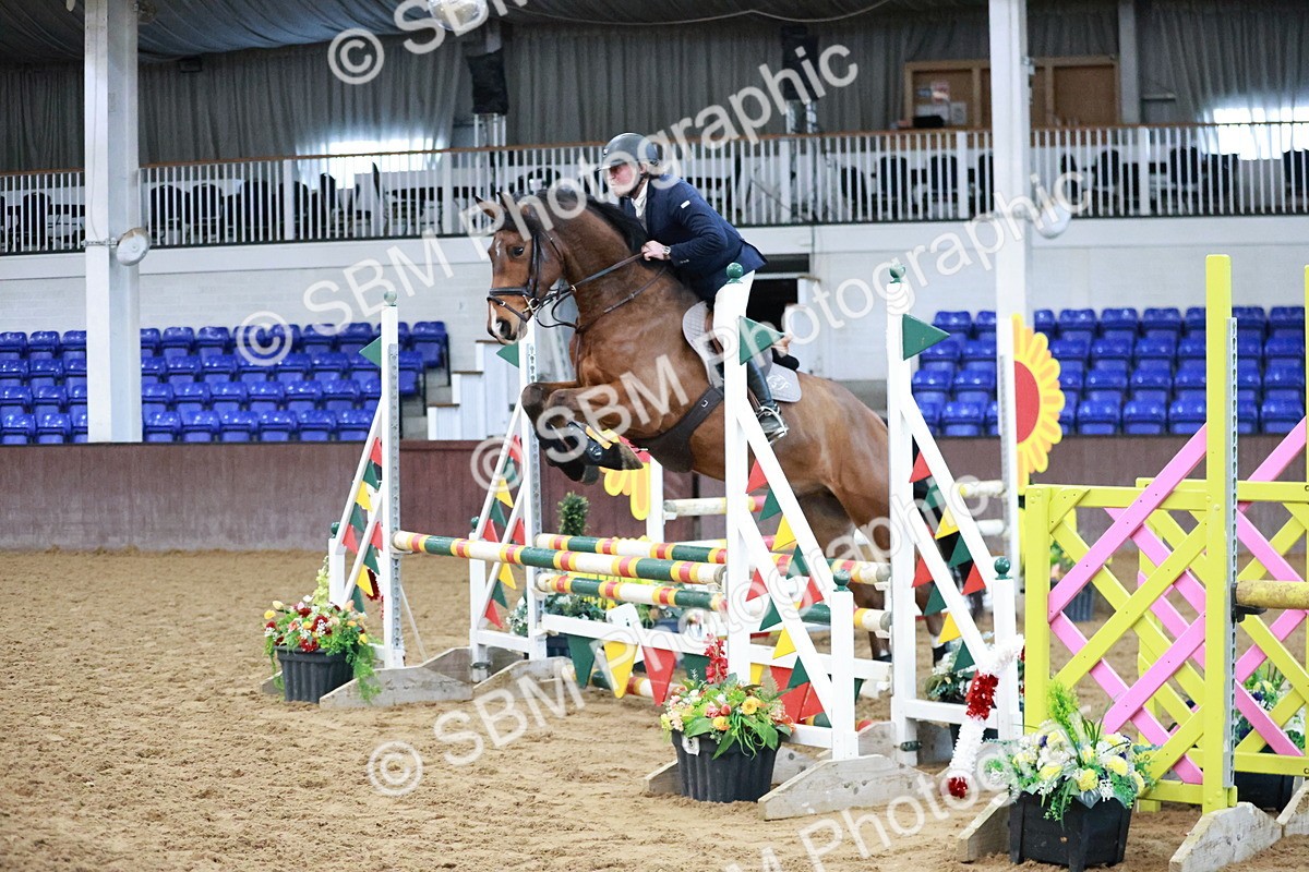 SBM_000352 - Class 2 - Senior British Novice 90cm