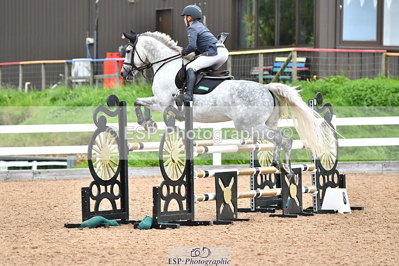 230819A-122808-00525 - Cls 26+28 Pony Foxhunter & 1.15m