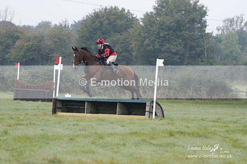 WWHT 171021 0391 - Novice Restricted (0.80m)  17/10/21