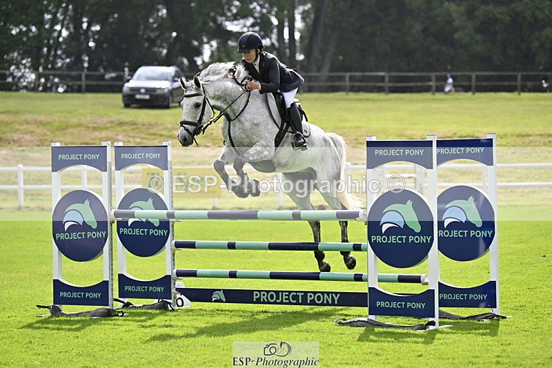 250613A-100102-00231 - Cls 1 Snr Newcomers and 1.10m Open