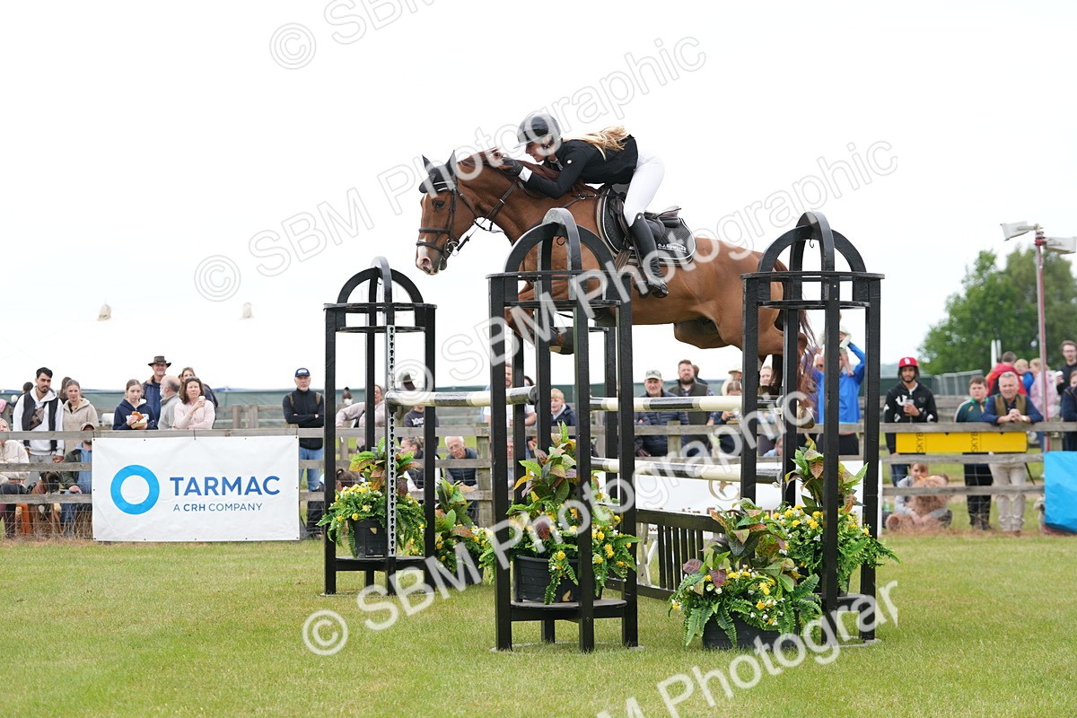 SBM_06434 - Class 202 - National 1.40m Open