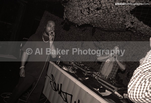 41 demolition_man  vadim - Sub Tub @ music box 02.06.02