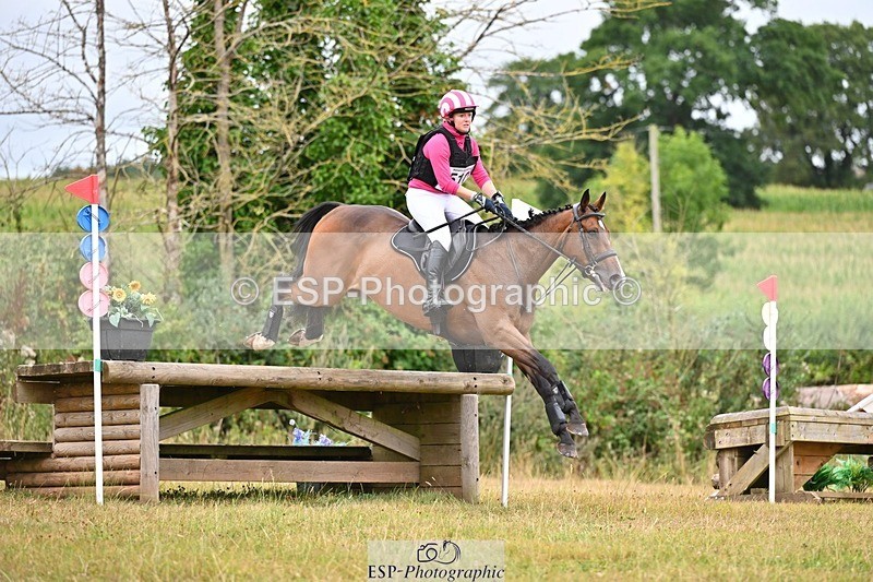 250803A-110733-10799 - L-510-Abby.James-SNOW.STOPPIN.HIM