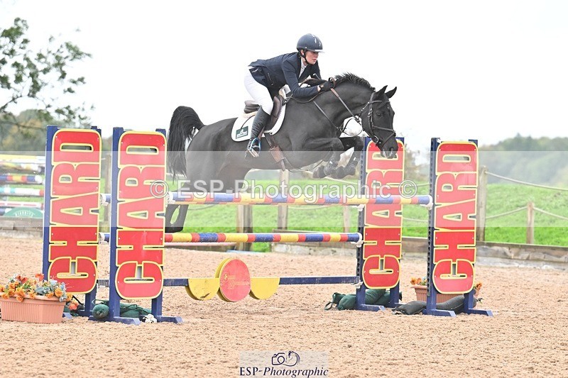 251003-131441-01062 - Cls 3 Foxhunter and 1.20m