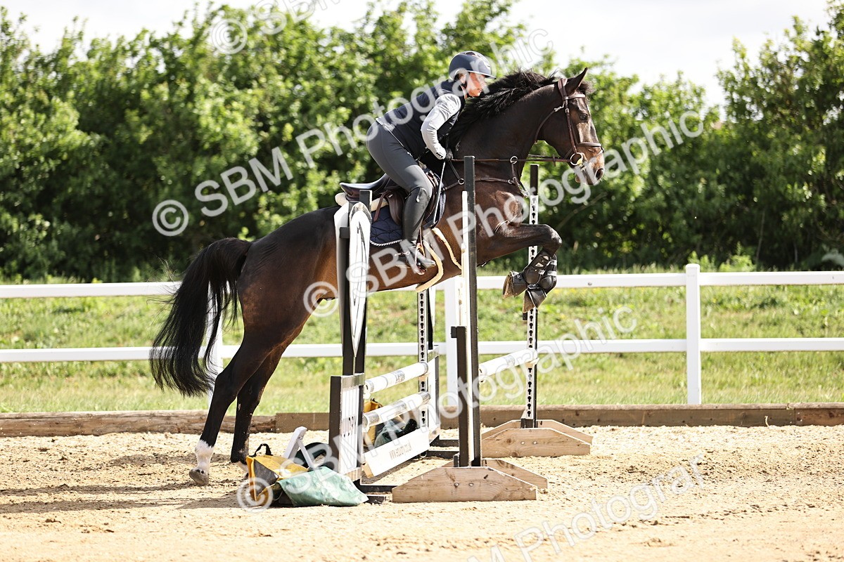 SBM_001772 - Class 8 - Clear Round