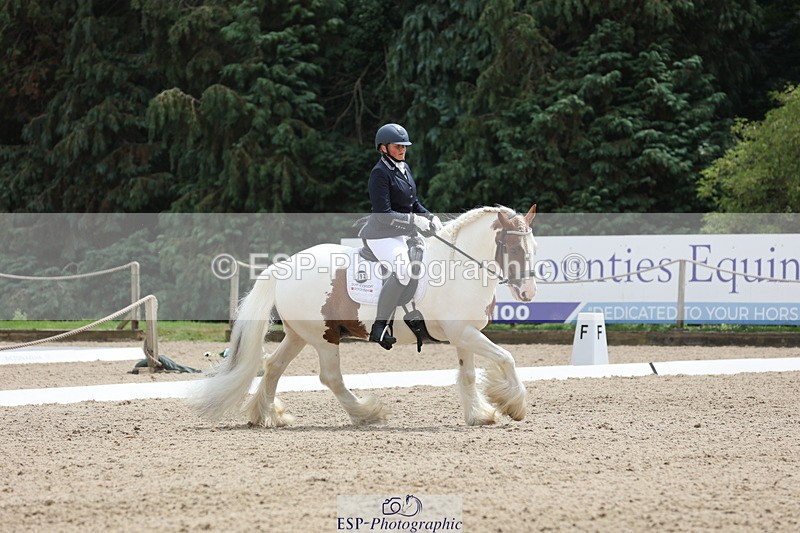 250718A-140053-01679 - 092-Rachael.Smaldon-Nadderbrook.Biscuit