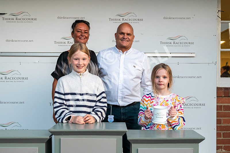 160824-Race 7-Utilis-3187 - Race 7