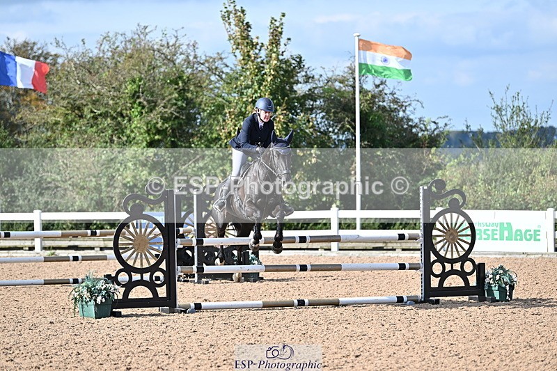 241004A-110007-01485 - Fri 07 Snr Brit Nov & 90cm Open