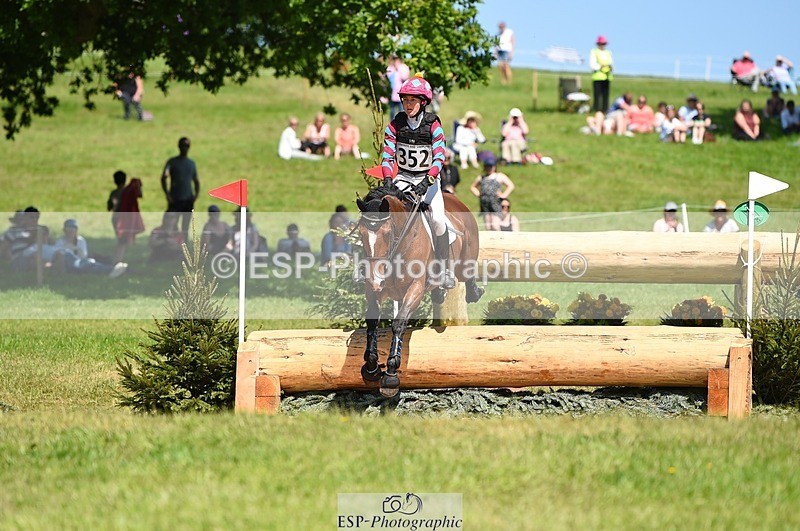 230527-143804-10150 - 352-TEQUILA_SUNRISE-Pippa_Taylor-XC