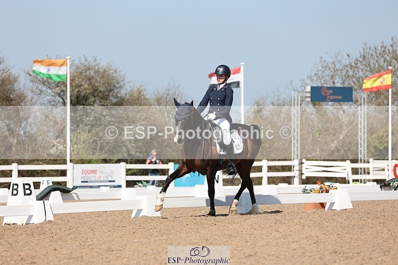 250405-120556-10327 - 112-Ella.Fraser-Brouwershavenss.Viceroy