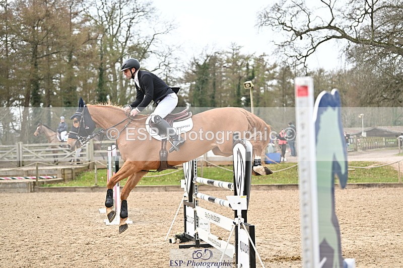 250321A-113936-00586 - Cls 3 Foxhunter and 1.20m Open