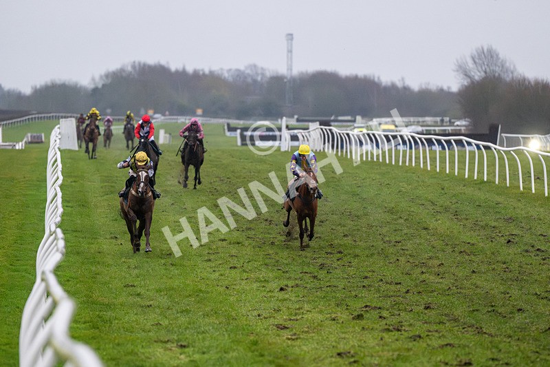 210126-Race 7-Nightflyer-5037 - Race 7