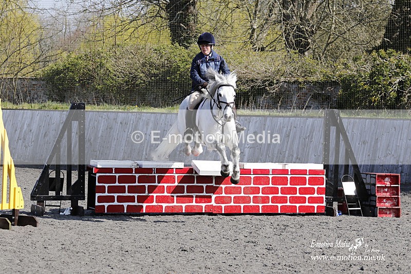 _EST0886 - Bourne Valley Riding Club Winter Showjumping 27/03/22