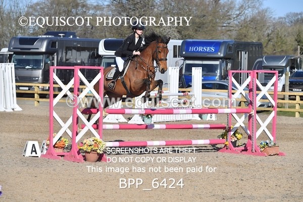 BPP_6424 - CLASS 10 SUN Newcomers/ 1m Open