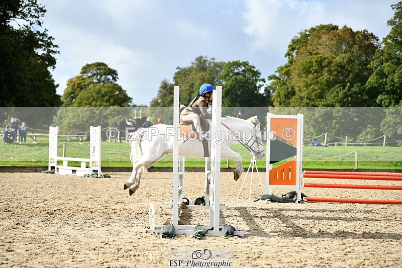 251004A-150610-01664 - Classes 8 & 9 70cm