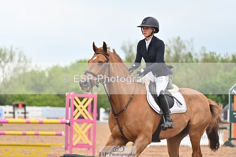 260508-091938-04409 - Cls 17 British Novice and 90cm Open