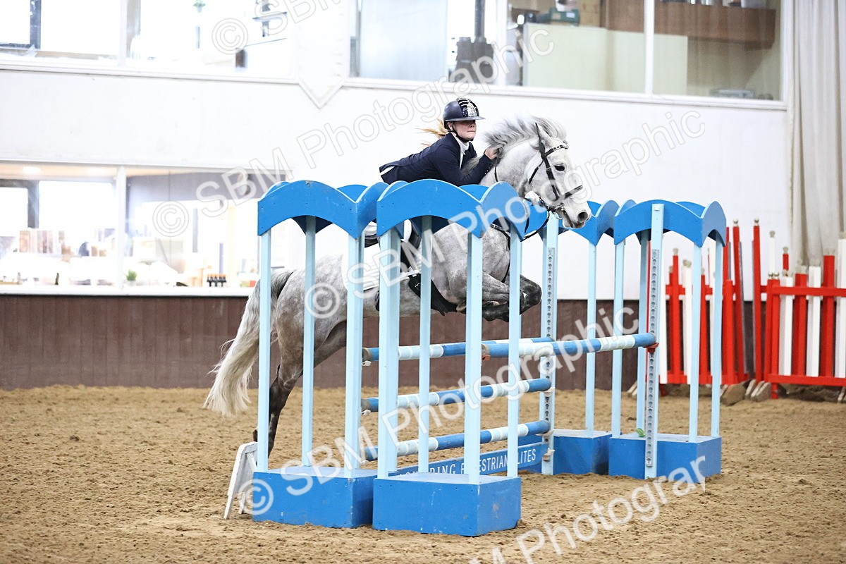 SBM_000886 - Class 4 - Blue Chip Pony Newcomers - 1.00m
