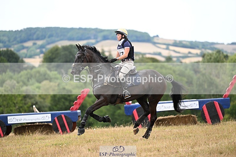 250803A-143022-15256 - O-677-Kate.Jupp-JUSTA.PLAYBOY