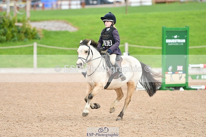 251026-105808-02187 - Cls 21+22 70cm Club and Schools