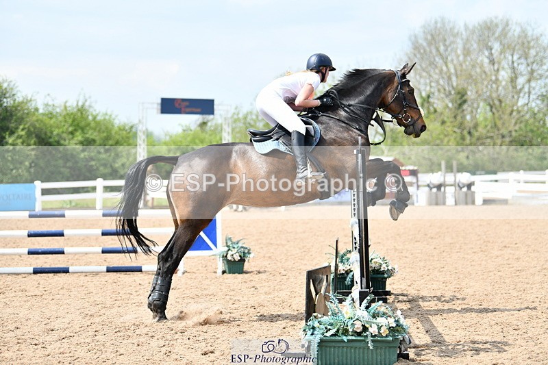 240512A-143259-19178 - Cls 42 85cm National Am Quali