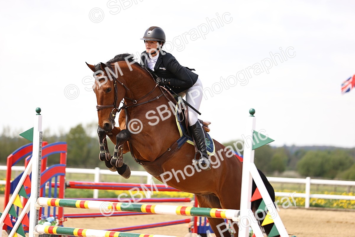 SBM_002276 - Class 11 - Senior newcomers - 1.10m